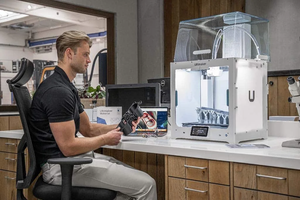 UltiMaker S6