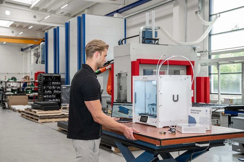 UltiMaker S6